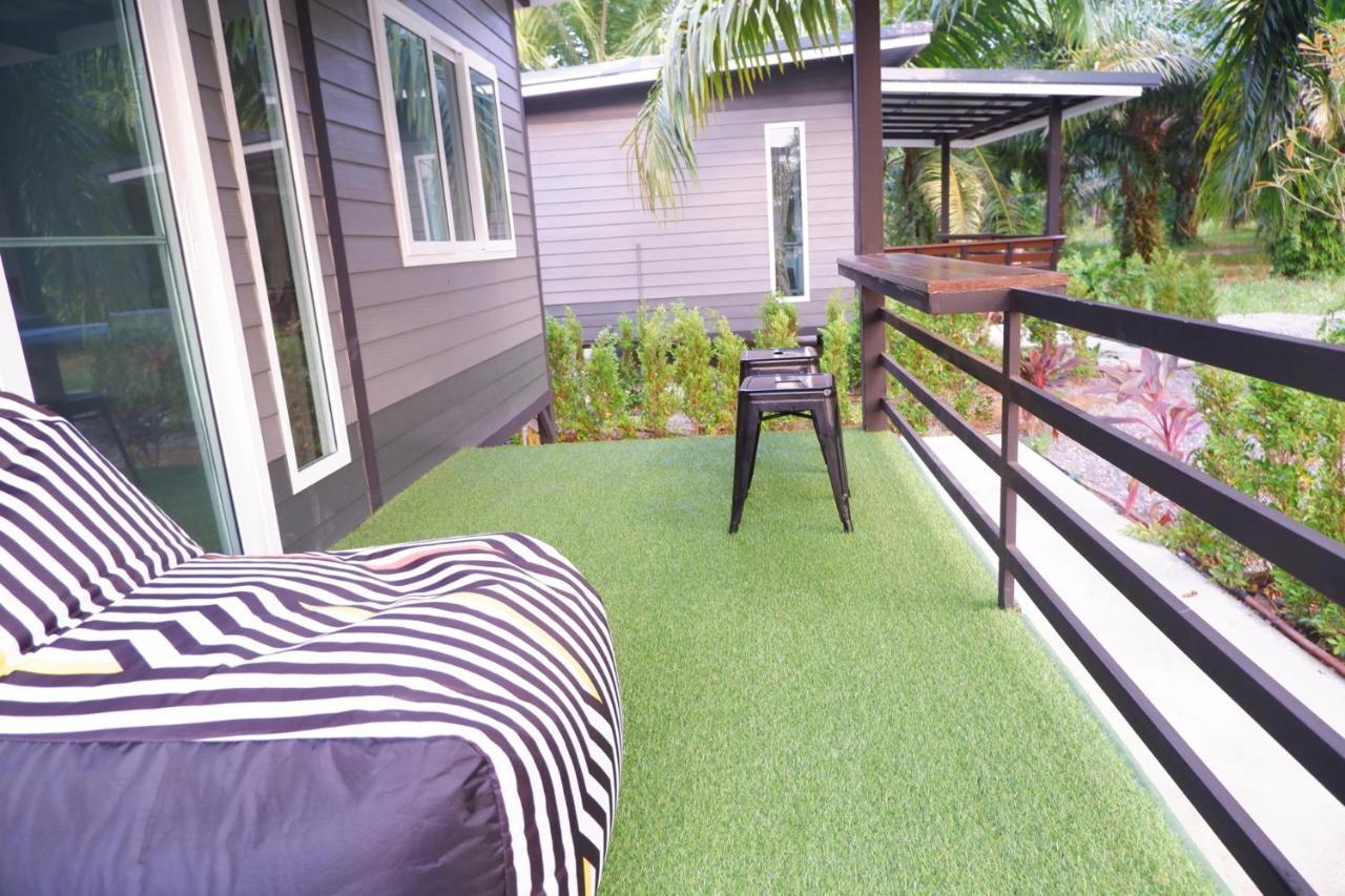 Bed and Breakfast Baantia Chomtawan Surat Thani Exterior foto